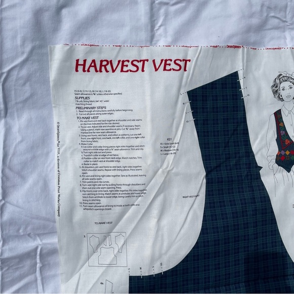 Dream Spinners Vintage harvest vest fabric sewing pattern - Picture 6 of 8